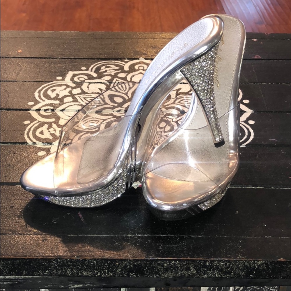 Fabulicious Clear Silver Rhinestone Heels Size 8M